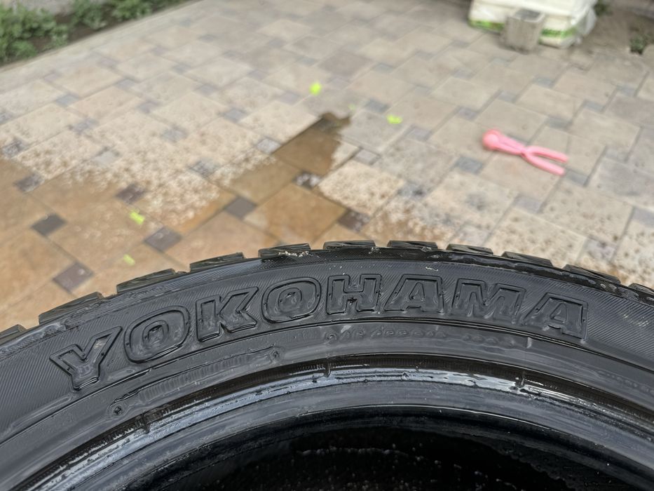 245 55 R19 Yokohama комплект