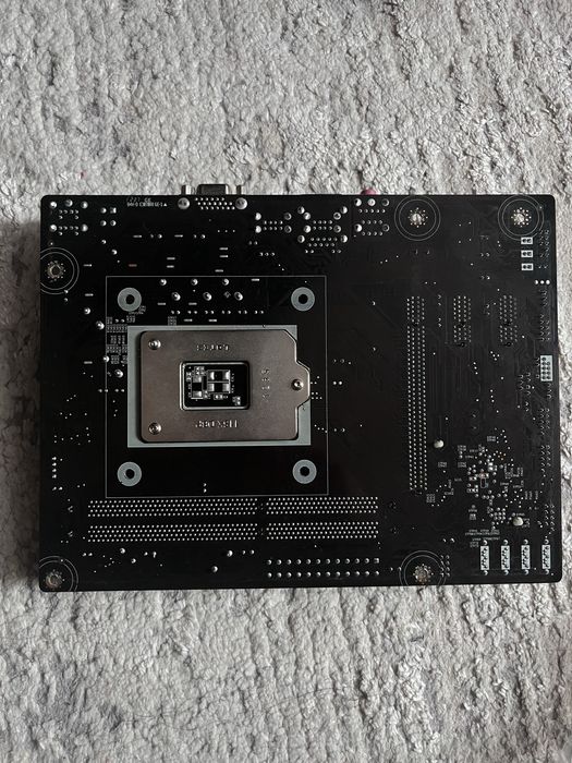 Материнская плата LGA1155