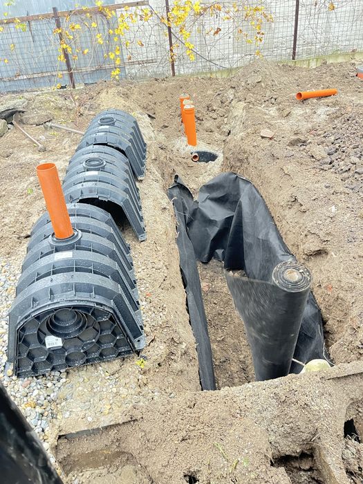 Miniexcavator 3.5T de inchiriat / excavari / picon /