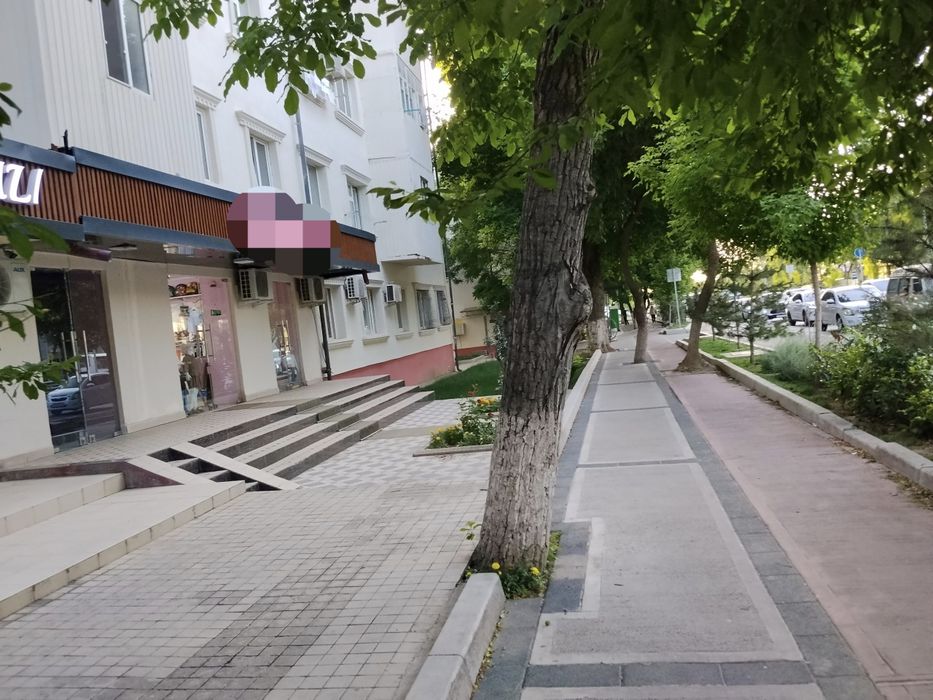 Mirzo Ulug'bek yalong'och da 2+1 honali dom sotiladi ne jiloy
