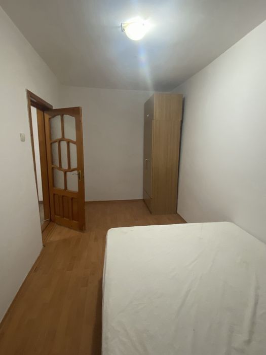 Închiriez apartament 2 camere
