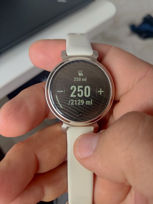 Garmin LILY 2 Smart Watch