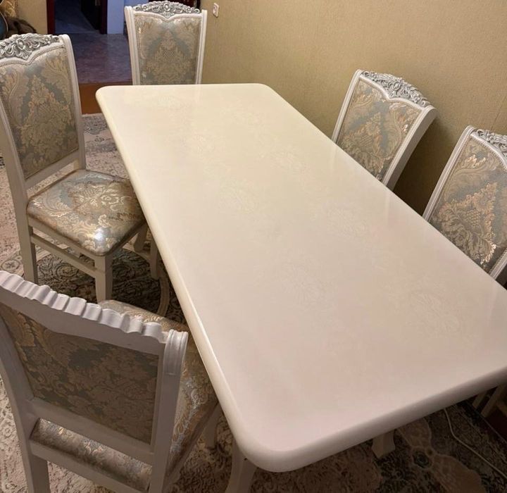 Продам стол со стульями