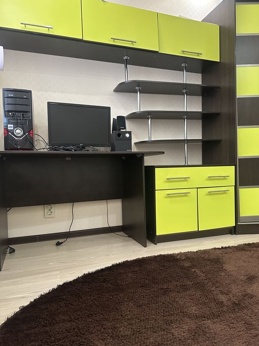 Шкаф для одежды и обуви