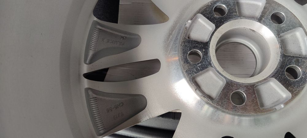 Janta Renault R17 noua