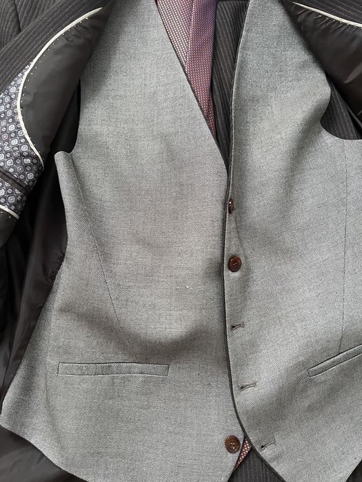 Турецкий костюм тройка