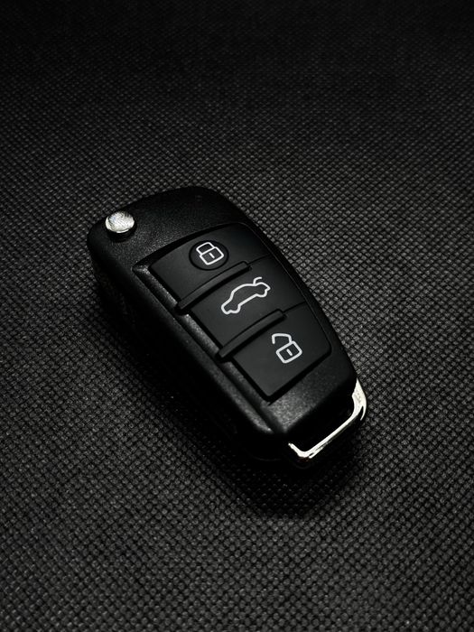 Carcasă cheie flip pentru Audi – compatibilă cu modele 2006–2016