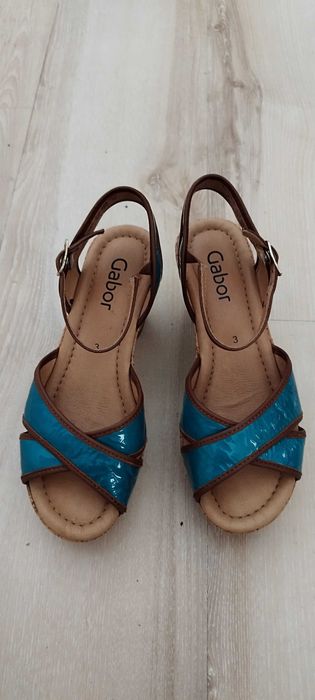 Кожени сандали Gabor