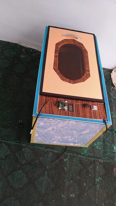 Инкубатор сотилади