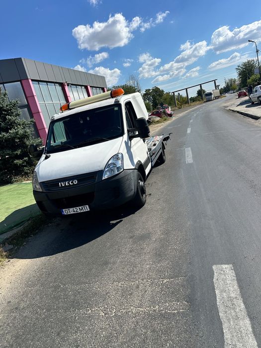 Vand sau schimb  Auto platforma Iveco Daily
