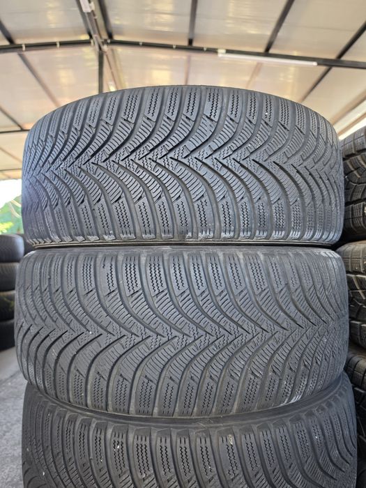 4 Броя 225/45/17 Hankook 2x6,2mm 2x5mm