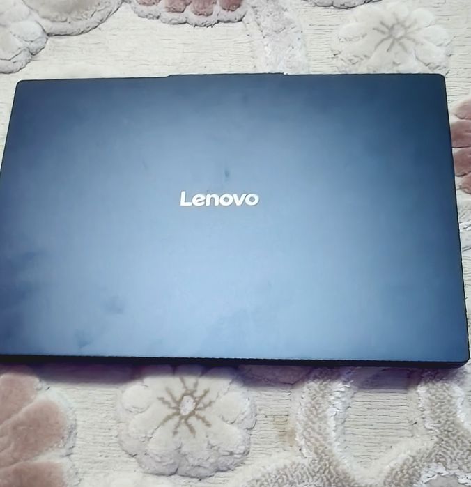 Laptop Lenovo Idea iPad Slim3