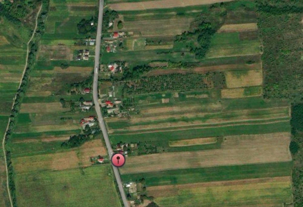 Teren de vânzare 1 ha, în Poienari !!