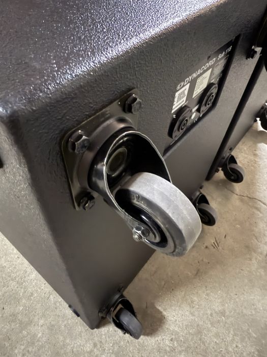 Vand basi dynacord D-lite SUB 118 - CA NOI !!!