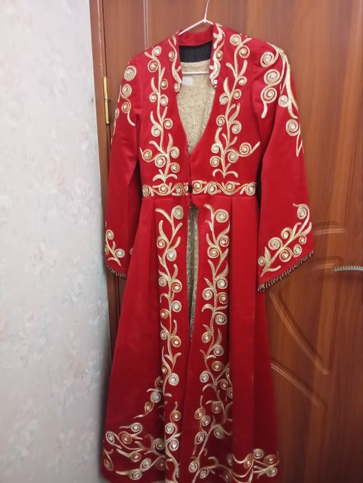 Ansambl sotiladi, tez va arzon