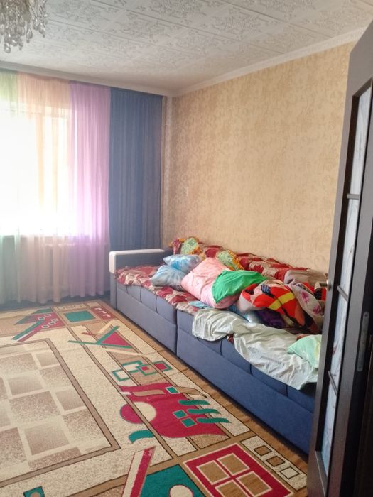 Продам квартиру 4 комнатную