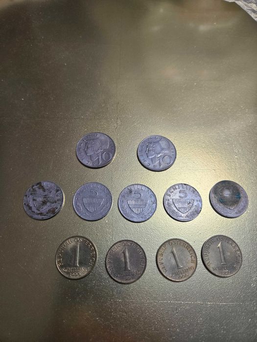 Български и чуждестранни стари монети