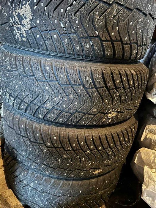 Шины на легковой автомобиль