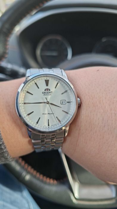 Продается мужские наручные часы Orient