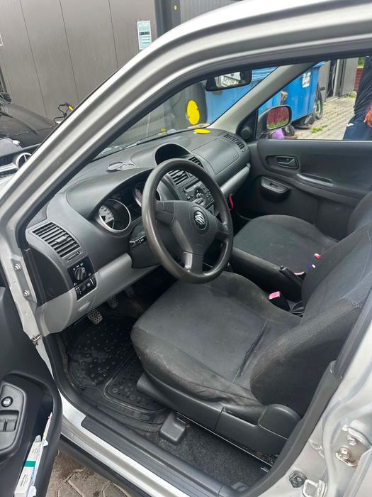Suzuki se vinde urgent .