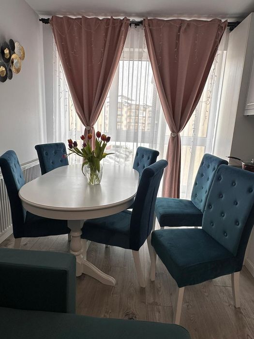 Vând scaune living/bucătărie