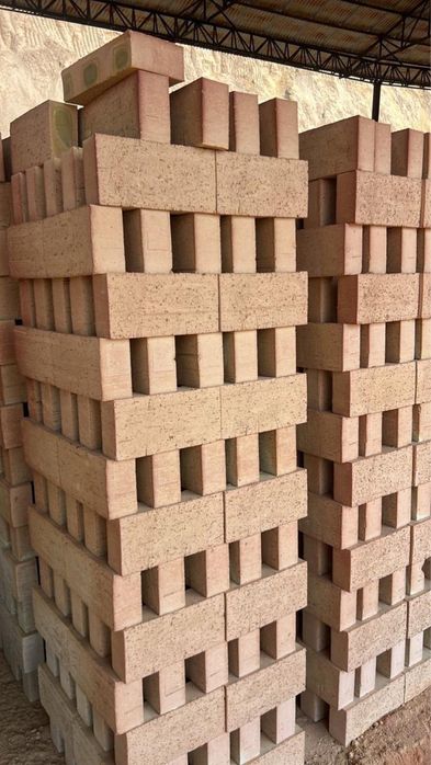 Продается кирпич