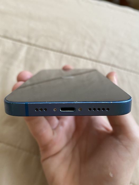 iPhone 13 / За части / Дисплей