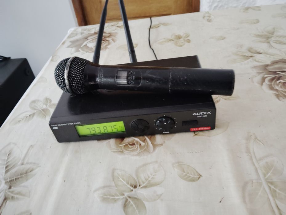 Microfon wireless audix (shure, sennheiser,akg)