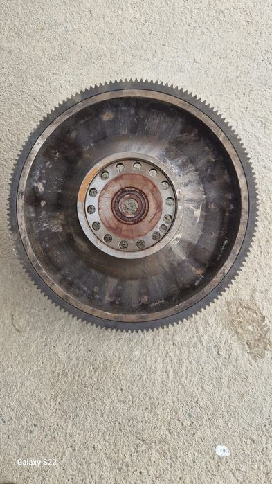 Маховик от Volvo