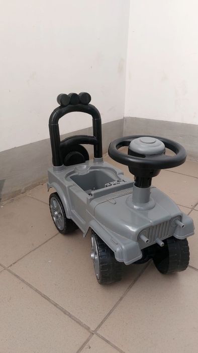 Детская машина самокат