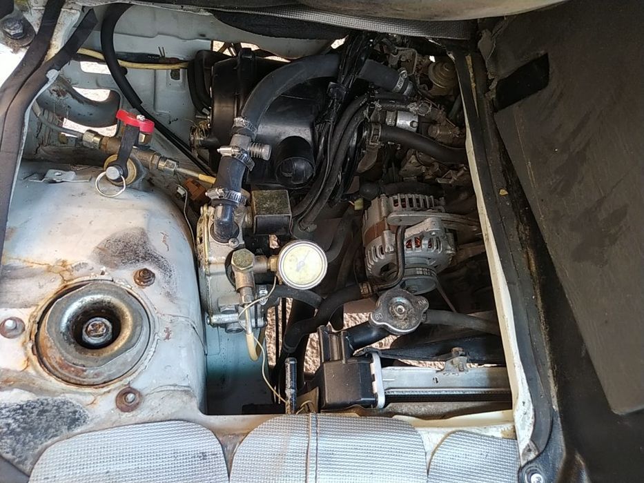 Damas sotiladi. Nontopar