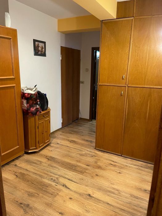 Închiriez apartament 2 camere, zona Făgăraș