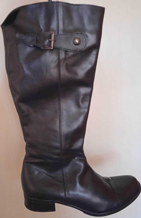 нови дамски ботуши от естествена кожа - номер 39