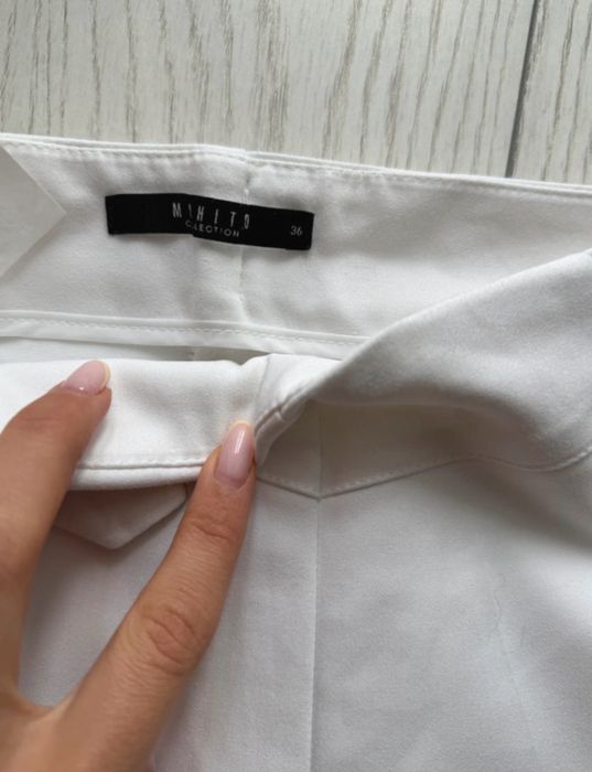 Pantaloni albi • Mohito • 36