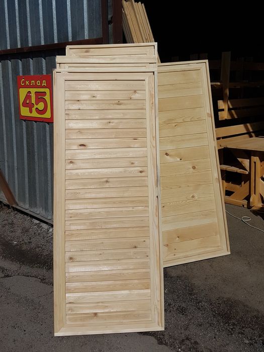 Двери для бани деревянные