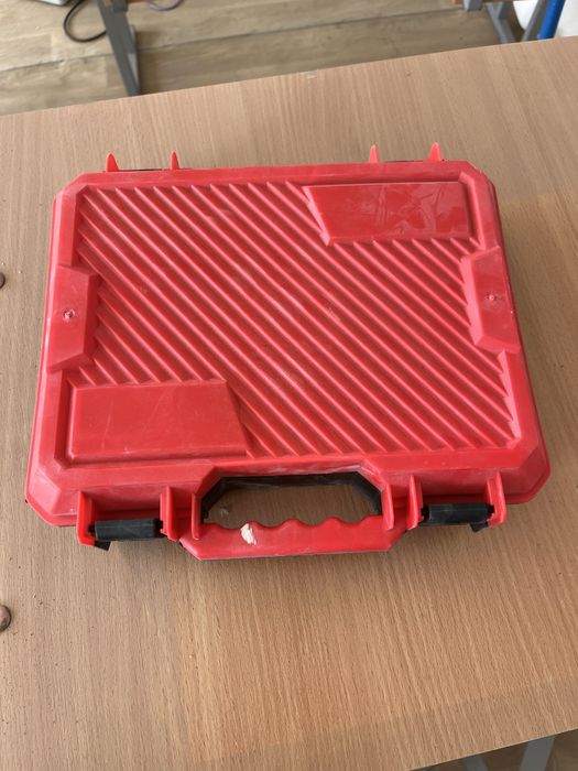 Дрель-шуруповерт аккумуляторная