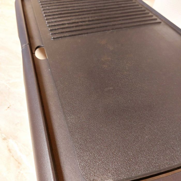 Чисто нова грил скара