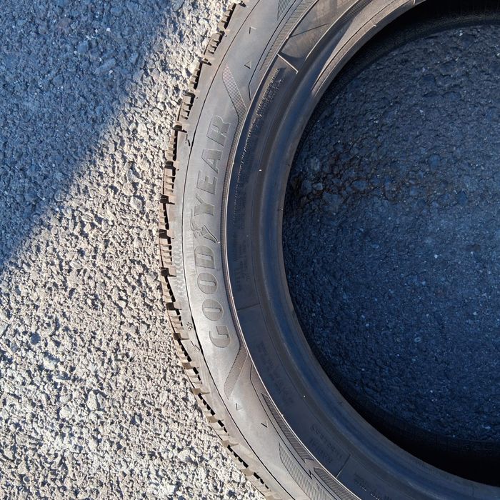 Anvelope de iarna Goodyear 175/65/R17
