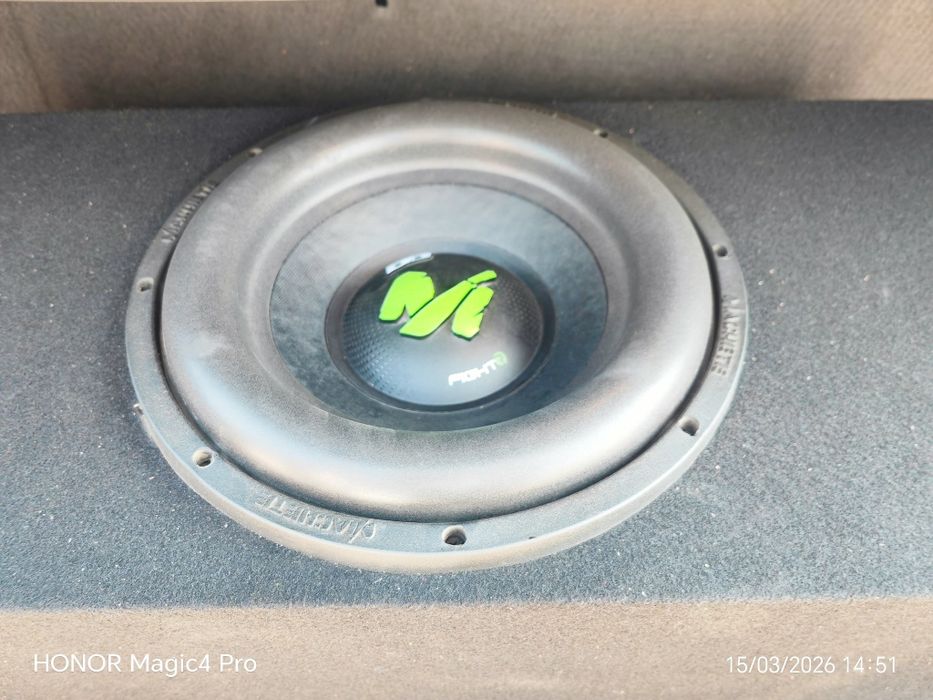 Sobwoofer+Yashik+Mono blok yangi holatda