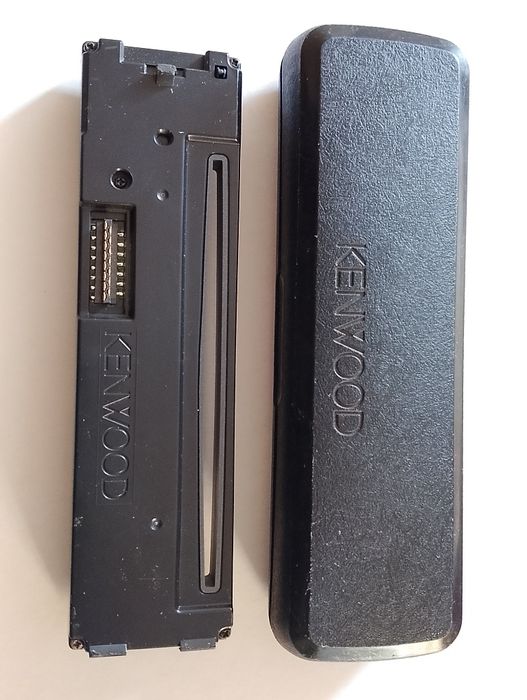 Панели за CD Радио