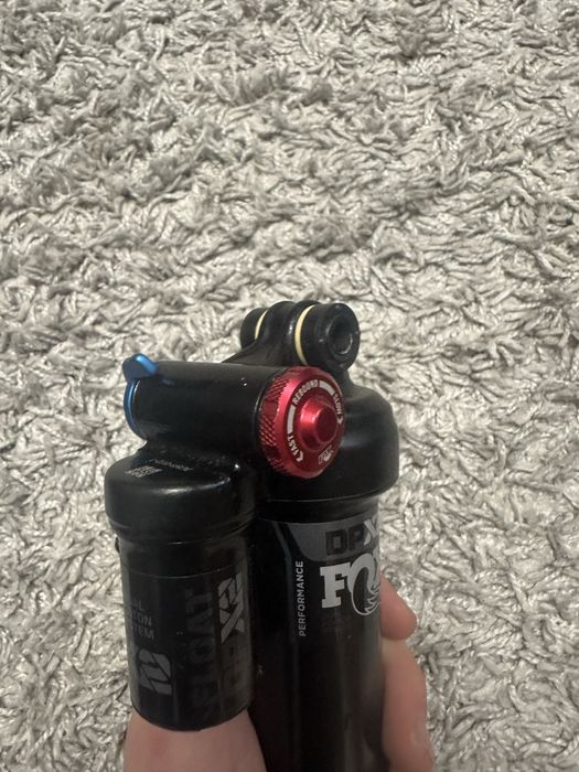 Vand Fox dpx2 performance 230x60