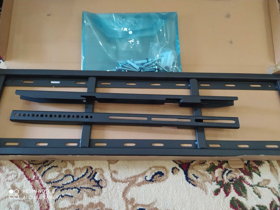 Кранштейн для большого экрана 86 дюм