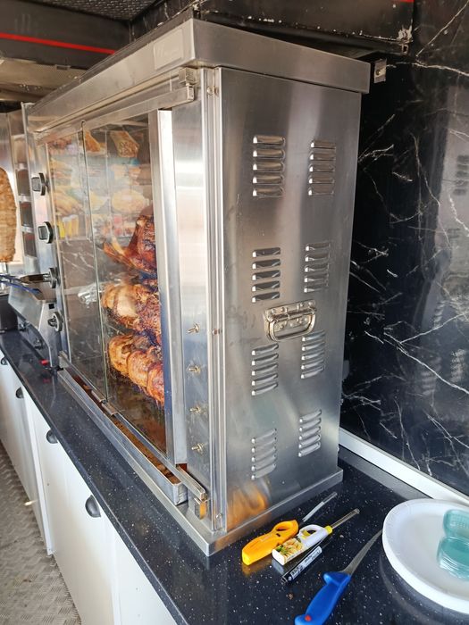 Rotisor pui de 20 de bucăți pe gaz