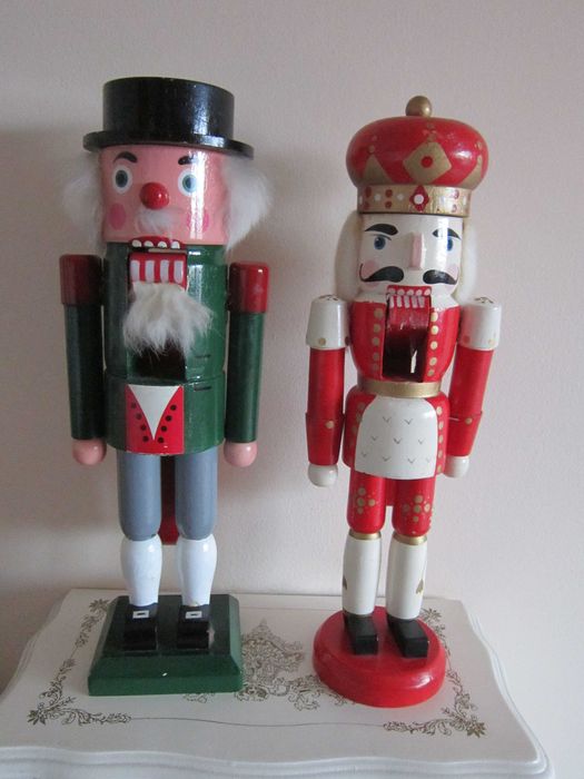 cadou Craciun Spargator de nuci Soldati superbi lemn 1960-1980 Germany