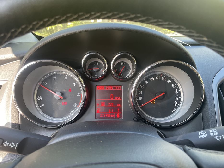 Opel Astra J 2016 1.6 disel