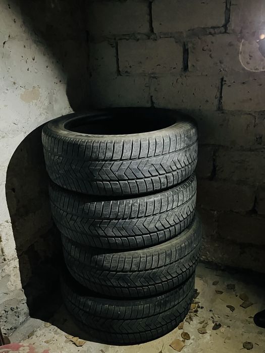 255/55/R20 шины новый