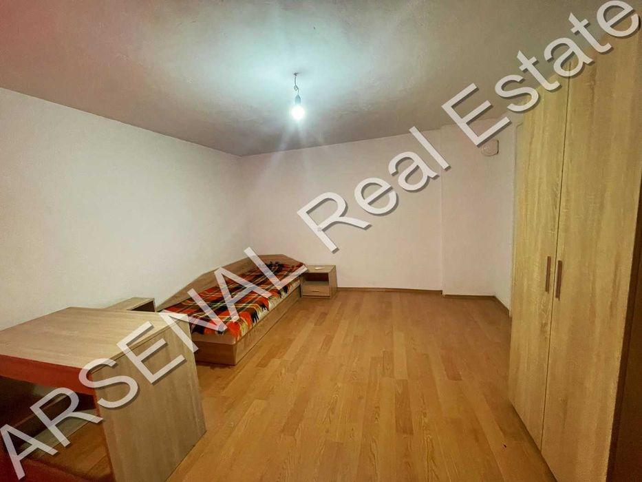 Двустаен апартамент под наем, Център