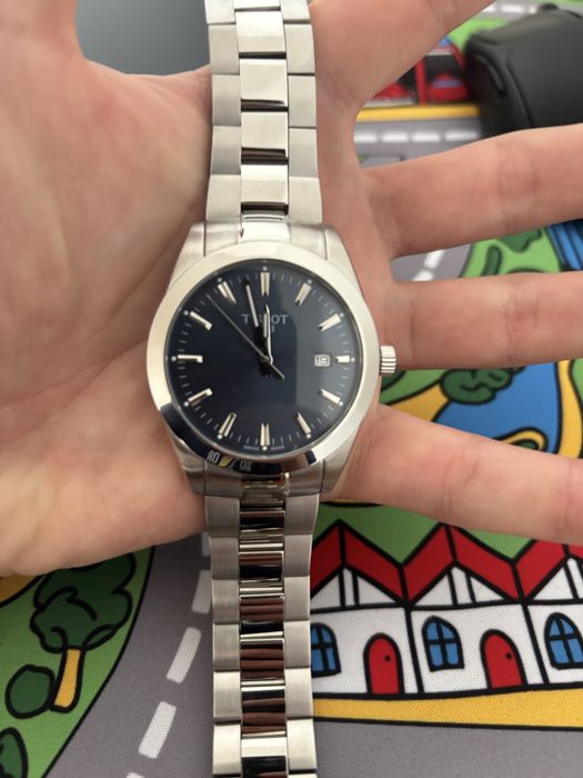 Tissot gentleman quartz blue dial