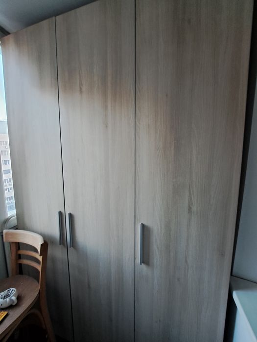 Dulap șifonier depozit haine