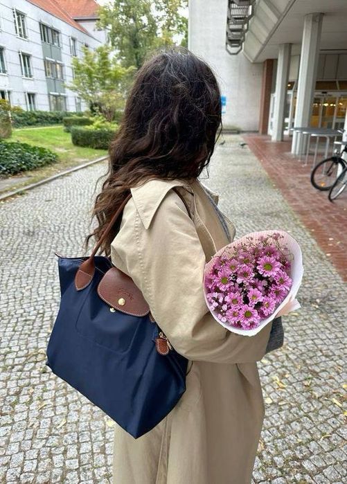 Продам новые 9000